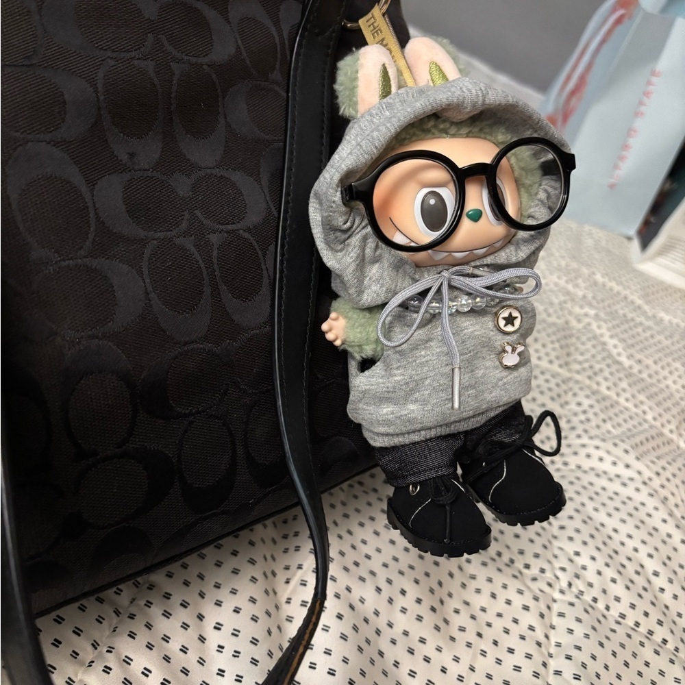 : : POP MART EXCITING MACARON CUSTOM LABUBU : : - Picture 3 of 16